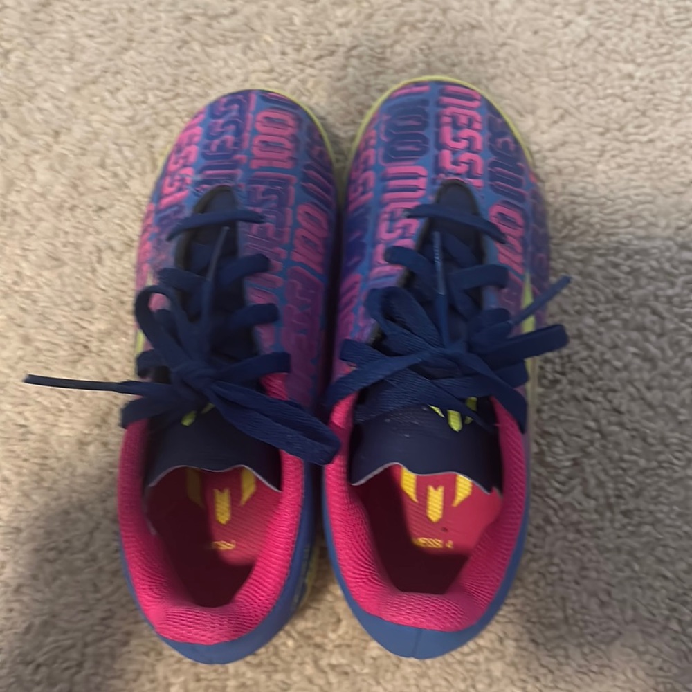 Addidas Messi indoor soccer shoes